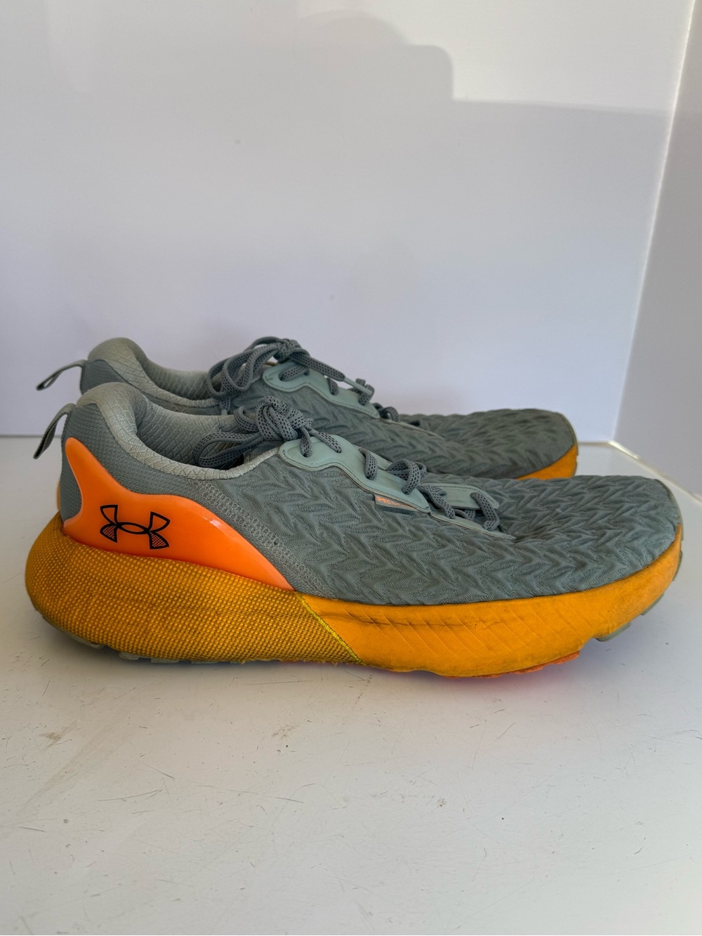 Under Armour Mega Clone Men's Lace-Up Low Top Sneakers Gray/Orange/Yellow